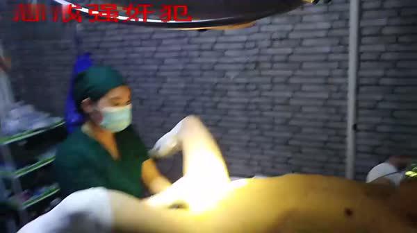 【丝彩独家首发】上海紫微女王-吐奶惩罚偷看主人洗澡畜生.avi